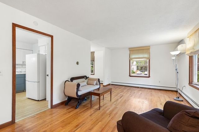 47 Gentian Drive, South Kingstown, RI 02879