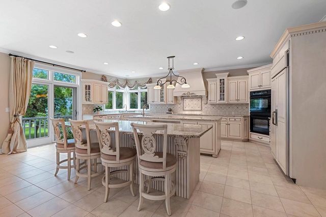 4571 ALGONQUIN TRAIL, Green Bay, WI 54313