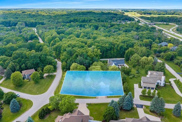 4571 ALGONQUIN TRAIL, Green Bay, WI 54313