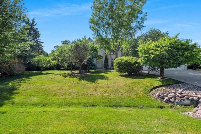 4571 ALGONQUIN TRAIL, Green Bay, WI 54313