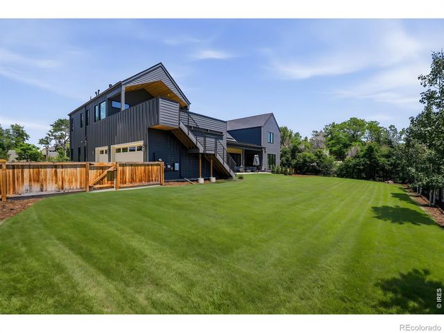 2160 Upland Avenue, Boulder, CO 80304