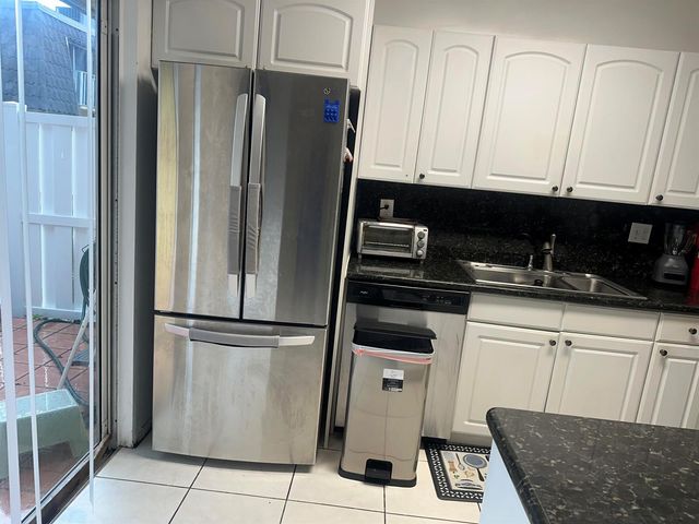 22240 Boca Rancho Drive B, Boca Raton, FL 33428