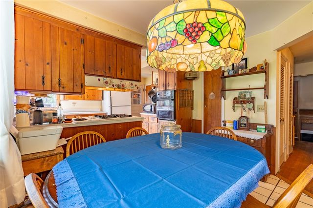 97 Seabury Boulevard, Penfield, NY 14580