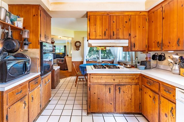 97 Seabury Boulevard, Penfield, NY 14580