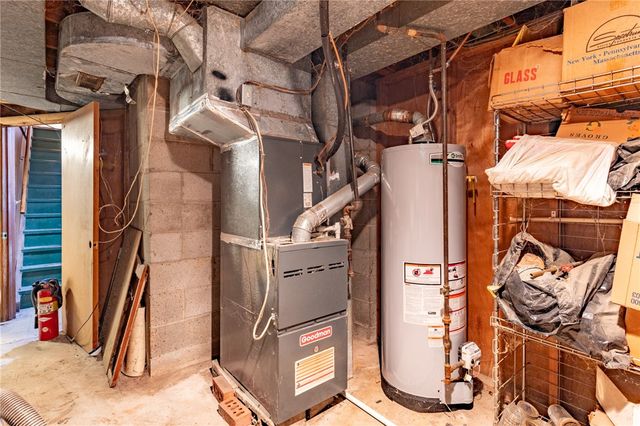 97 Seabury Boulevard, Penfield, NY 14580