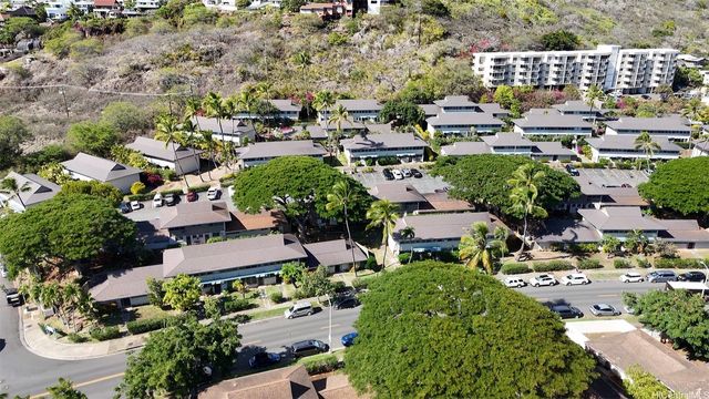 4136 Keanu Street 3, Honolulu, HI 96816