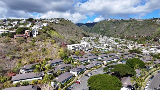 4136 Keanu Street 3, Honolulu, HI 96816