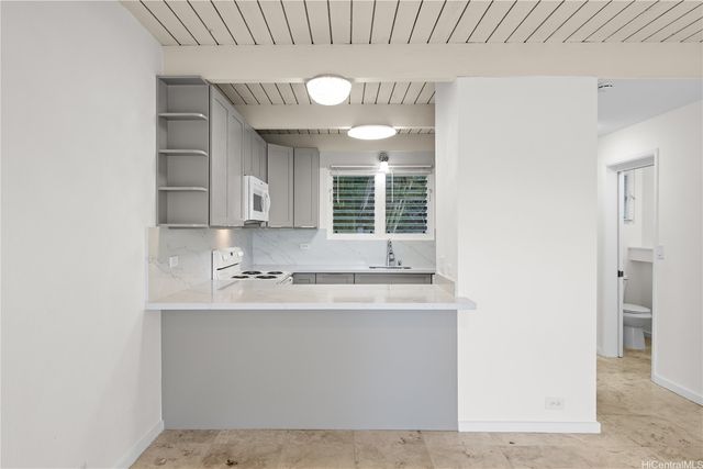 4136 Keanu Street 3, Honolulu, HI 96816