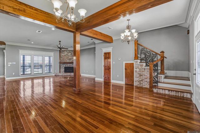 30130 Mayer St, Walker, LA 70785