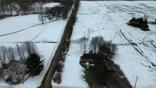 163 Czebeniak Road, Mexico, NY 13131