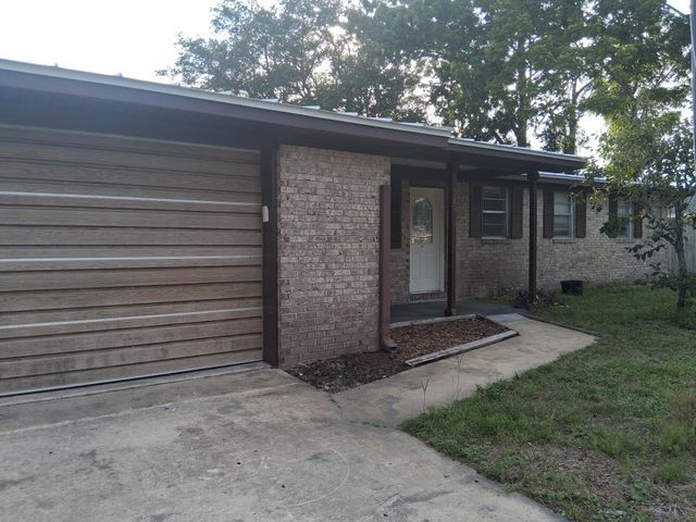 320 Lobelia RD, St Augustine, FL 32086