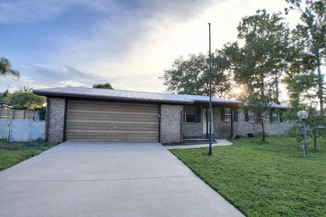 320 Lobelia RD, St Augustine, FL 32086