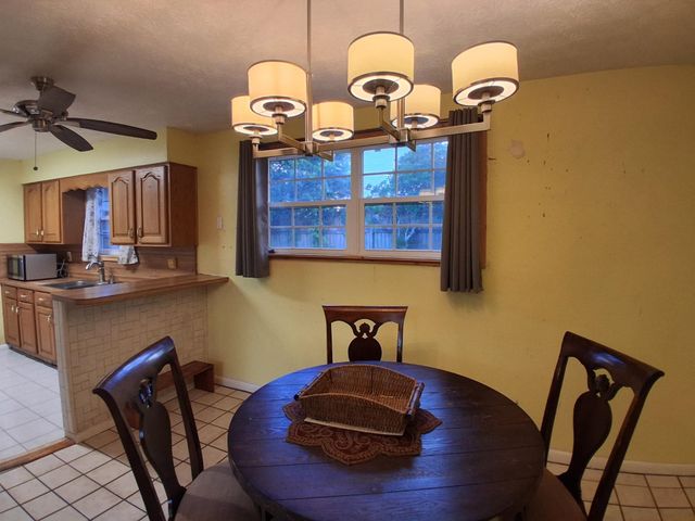 320 Lobelia RD, St Augustine, FL 32086