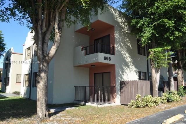 666 NW 114th Avenue 203, Sweetwater, FL 33172