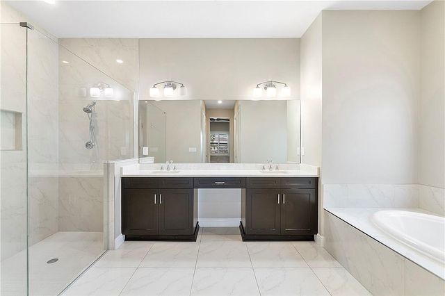 11835 S Baypoint Cir, Parkland, FL 33076