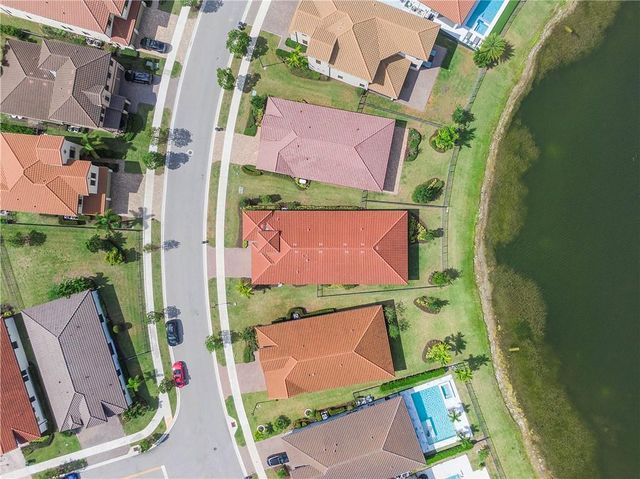 11835 S Baypoint Cir, Parkland, FL 33076