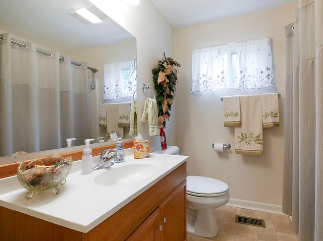 6603 Lively Lane, Harrison, TN 37341