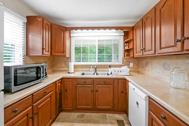 6603 Lively Lane, Harrison, TN 37341