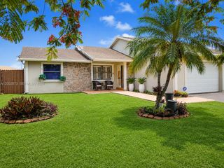 1305 N Fieldlark Lane, Homestead, FL 33035