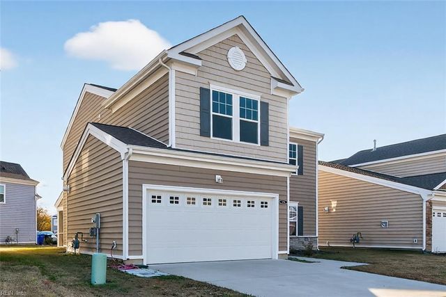 196 Norfleet LN, Suffolk, VA 23434