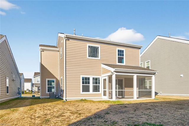 196 Norfleet LN, Suffolk, VA 23434