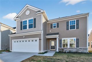 196 Norfleet LN, Suffolk, VA 23434