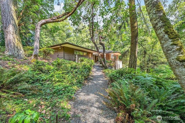 31 Corbridge Place, Port Townsend, WA 98368
