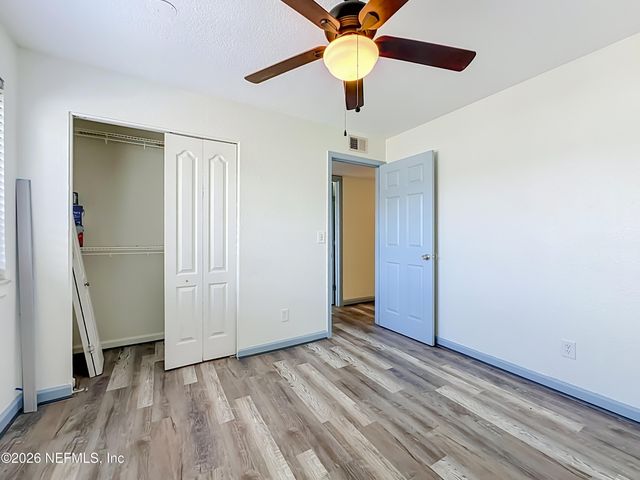 6515 W LA MIRADA Drive 2, Jacksonville, FL 32217