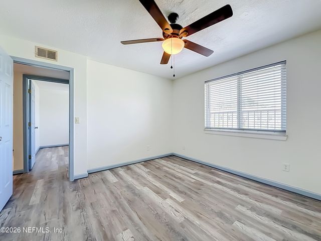 6515 W LA MIRADA Drive 2, Jacksonville, FL 32217