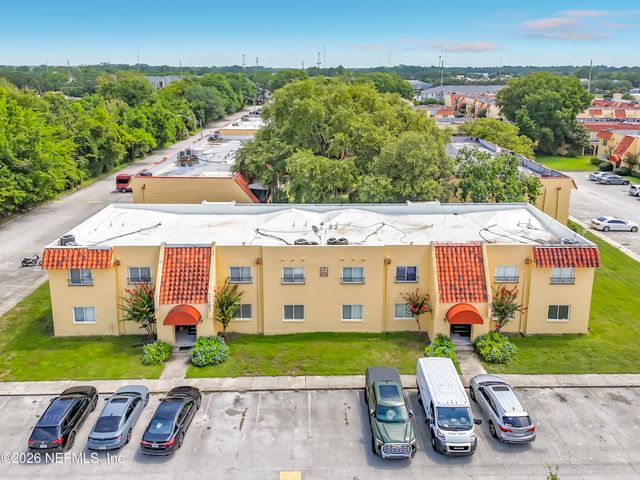 6515 W LA MIRADA Drive 2, Jacksonville, FL 32217
