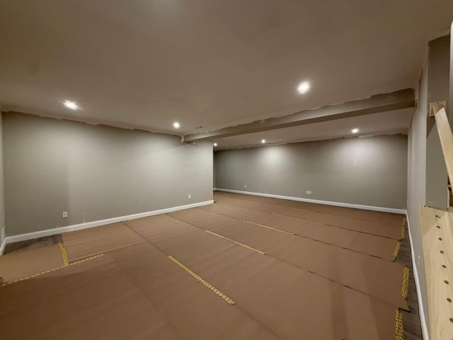 6773 Woodedge Lane, Hilliard, OH 43026