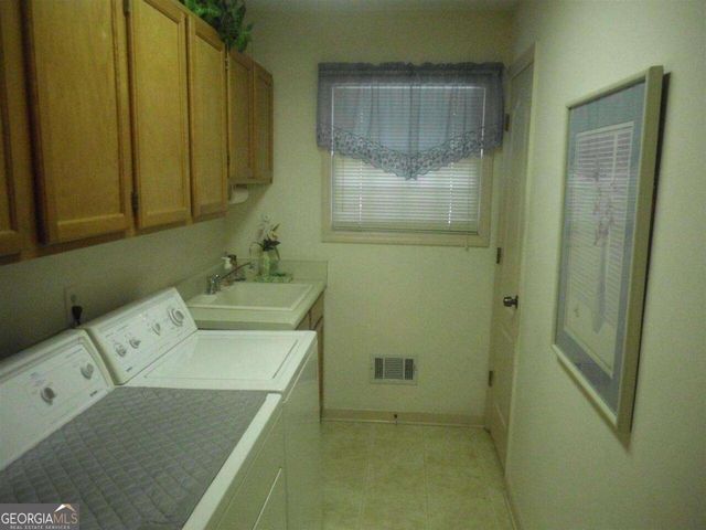 3315 Salem Cove Trail SE, Conyers, GA 30013