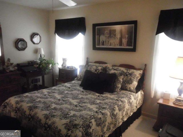 3315 Salem Cove Trail SE, Conyers, GA 30013