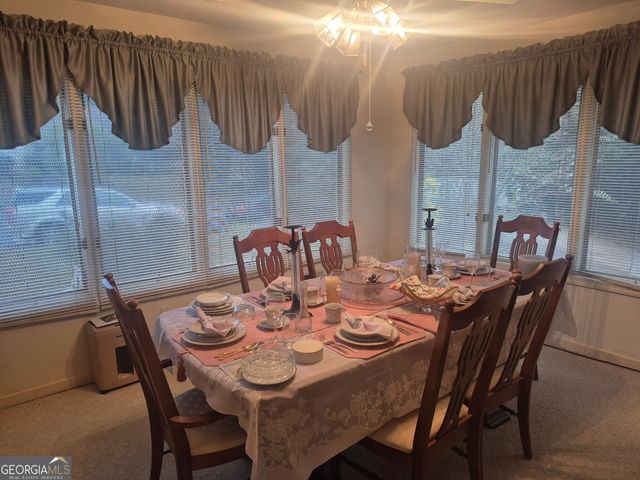 3315 Salem Cove Trail SE, Conyers, GA 30013