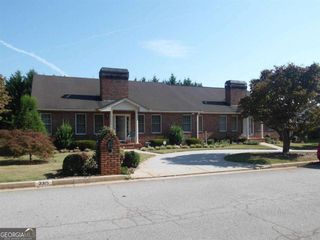 3315 Salem Cove Trail SE, Conyers, GA 30013