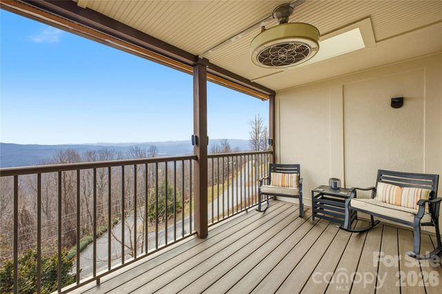 1403 Fleetwood Plaza, Hendersonville, NC 28739