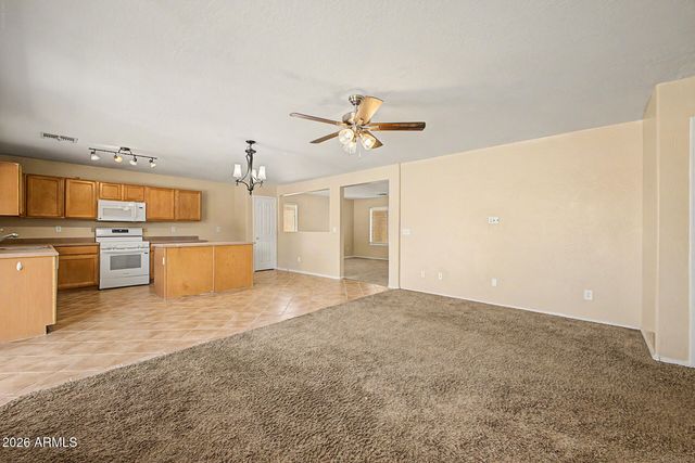 15940 W CROCUS Drive, Surprise, AZ 85379