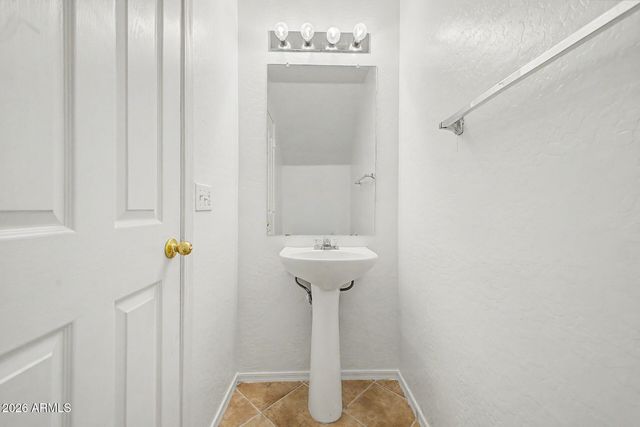 15940 W CROCUS Drive, Surprise, AZ 85379