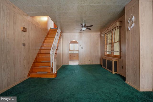 31 POWELL ST, Lansford, PA 18232