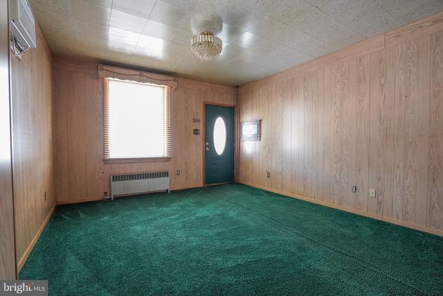 31 POWELL ST, Lansford, PA 18232