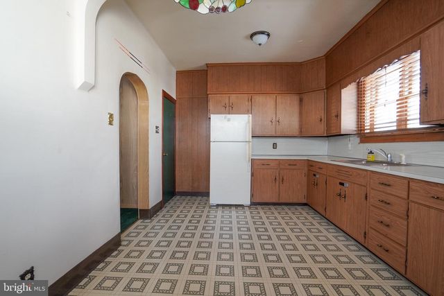 31 POWELL ST, Lansford, PA 18232