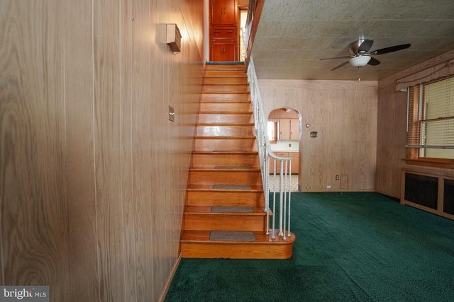 31 POWELL ST, Lansford, PA 18232