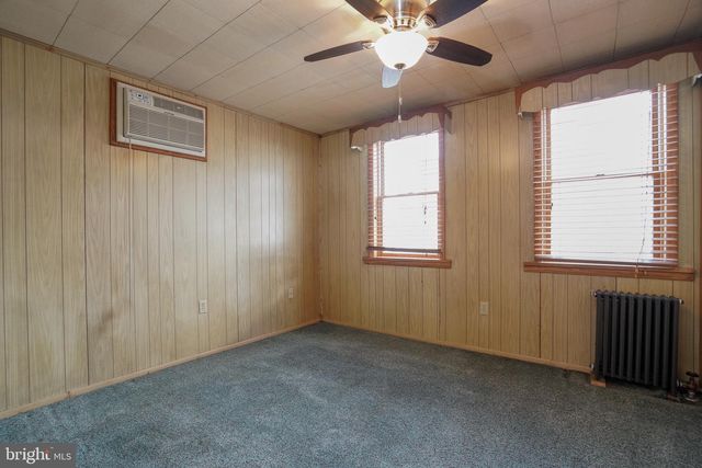 31 POWELL ST, Lansford, PA 18232