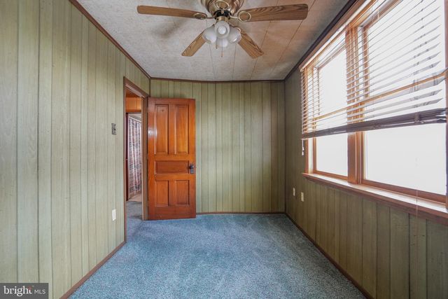 31 POWELL ST, Lansford, PA 18232