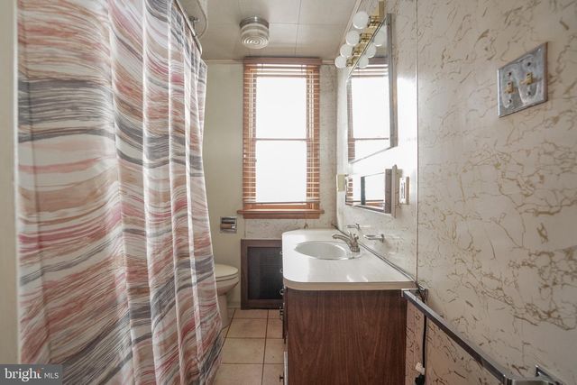 31 POWELL ST, Lansford, PA 18232