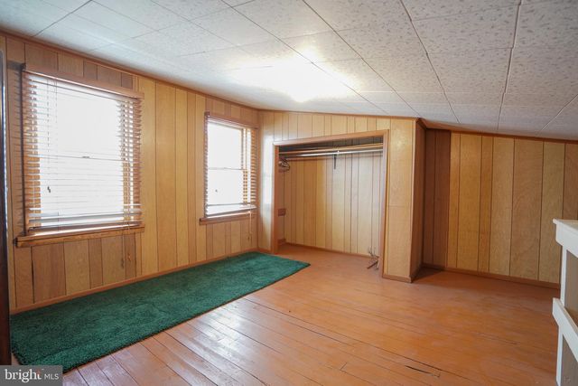 31 POWELL ST, Lansford, PA 18232