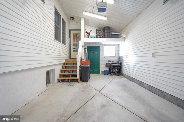 31 POWELL ST, Lansford, PA 18232