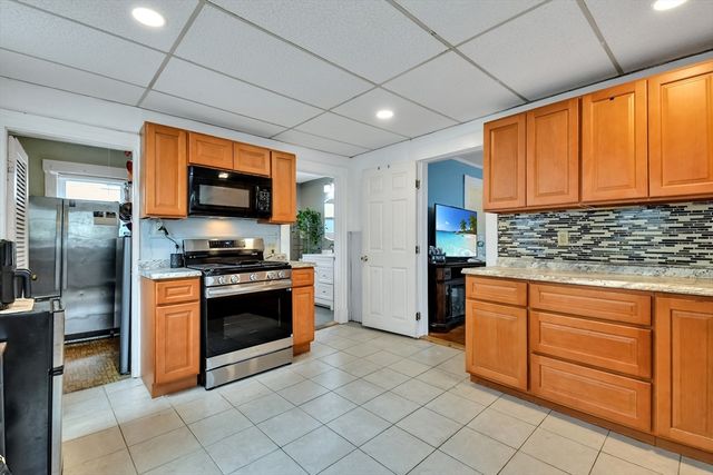 542 North St, Fitchburg, MA 01420