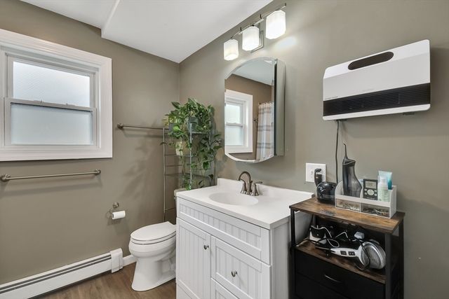542 North St, Fitchburg, MA 01420