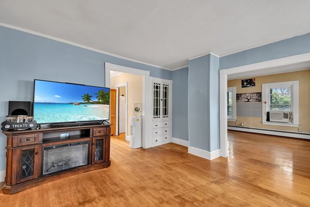 542 North St, Fitchburg, MA 01420